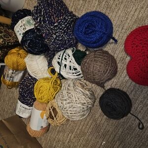 Assorted Yarn Bundle - Multicolor